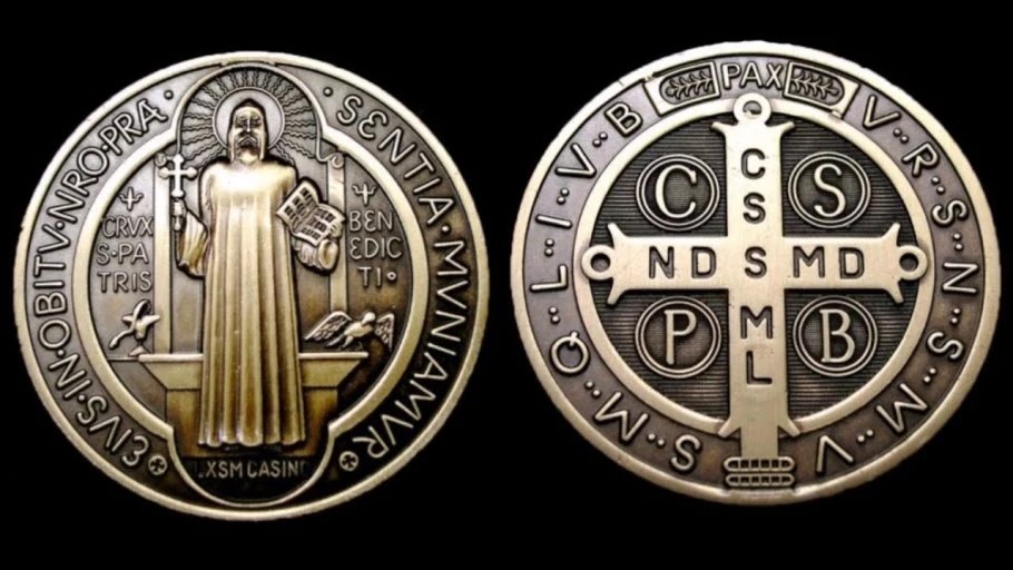 Oração da Medalha de São Bento